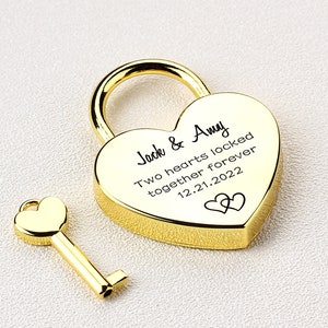 Personalized Handwriting Love Lock, Gold Engraving Heart Padlock, Personalized Engagement Love Lock Valentine&#39;s Day gift Christmas gift