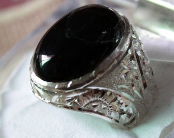 Anello yemenita in aqeeq/agata nera reale in argento sterling inciso