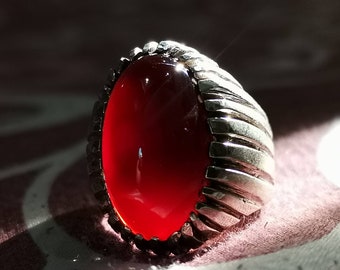 Yemeni/yamani aqeeq/ ring shefat al abd habshi blood color under light Real Silver hand made  guaranteed old from yemen