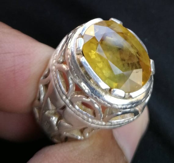 Buy Ramneek Jewels 6.25 Ratti Yellow Sapphire (Pukhraj) Silver Ring (10.0)  at Amazon.in