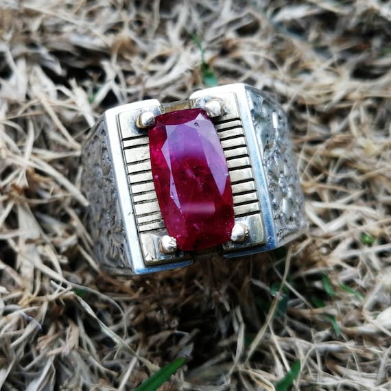 Rubis de sang de pigeon naturel plus de 3 cts de Birmanie Etsy