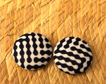 Navy blue dotted line stud earrings - navy and white   button earrings