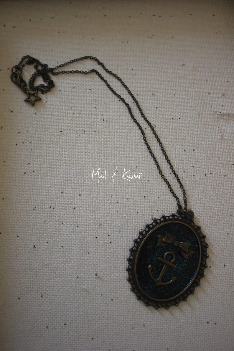 Sailor cameo necklace