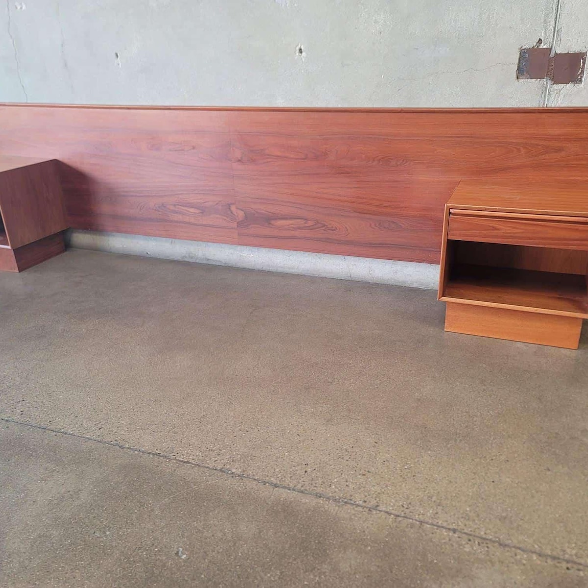 Vintage California King Teak Headboard With Two Teak Nightstands