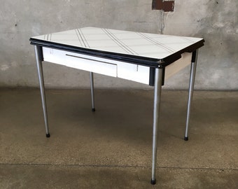 1920's - 1930's Black and White Enamel Top Expansion Table (L5H6HE) ***See Listing Details For Info On Shipping***