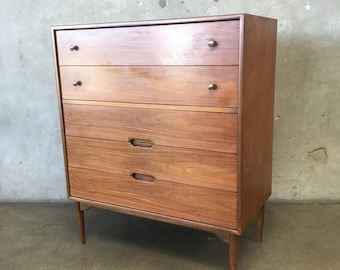 Mid Century Modern Brown Saltman Highboy Dresser (UV3L2V)***See Listing Details For Info On Shipping***