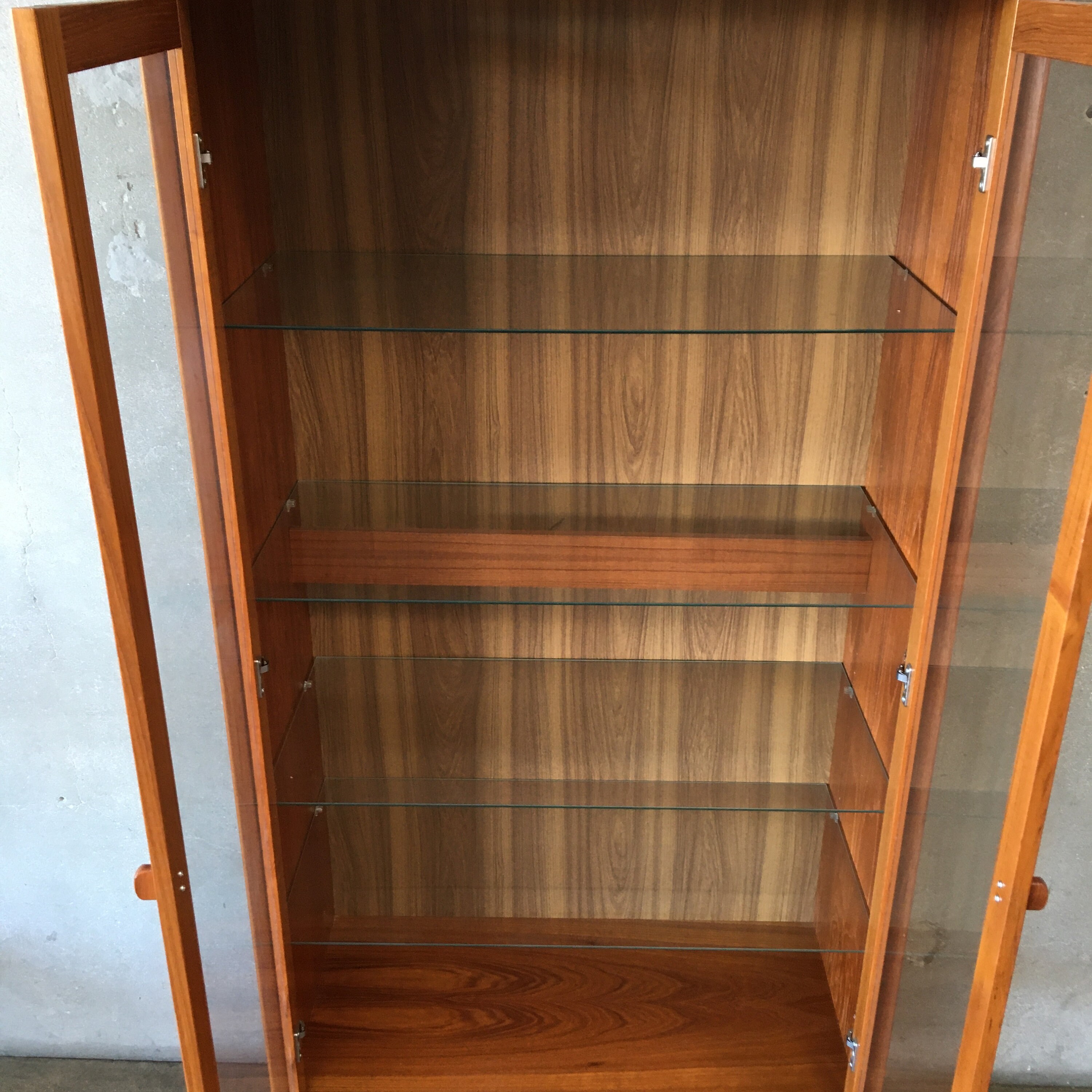 Gabinete de puerta de vidrio moderno danés Z612ZY Por favor | Etsy