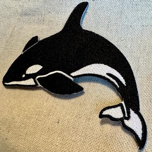Killer Whale Orca Applique Iron-On Patch - Embroidered Ocean Animal Sealife Badge For Hats, Jackets, Bags
