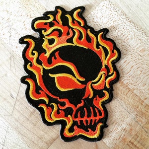 FLAMING SKULL PATCH iron-on embroidered applique skeleton flames evil devil symbol biker