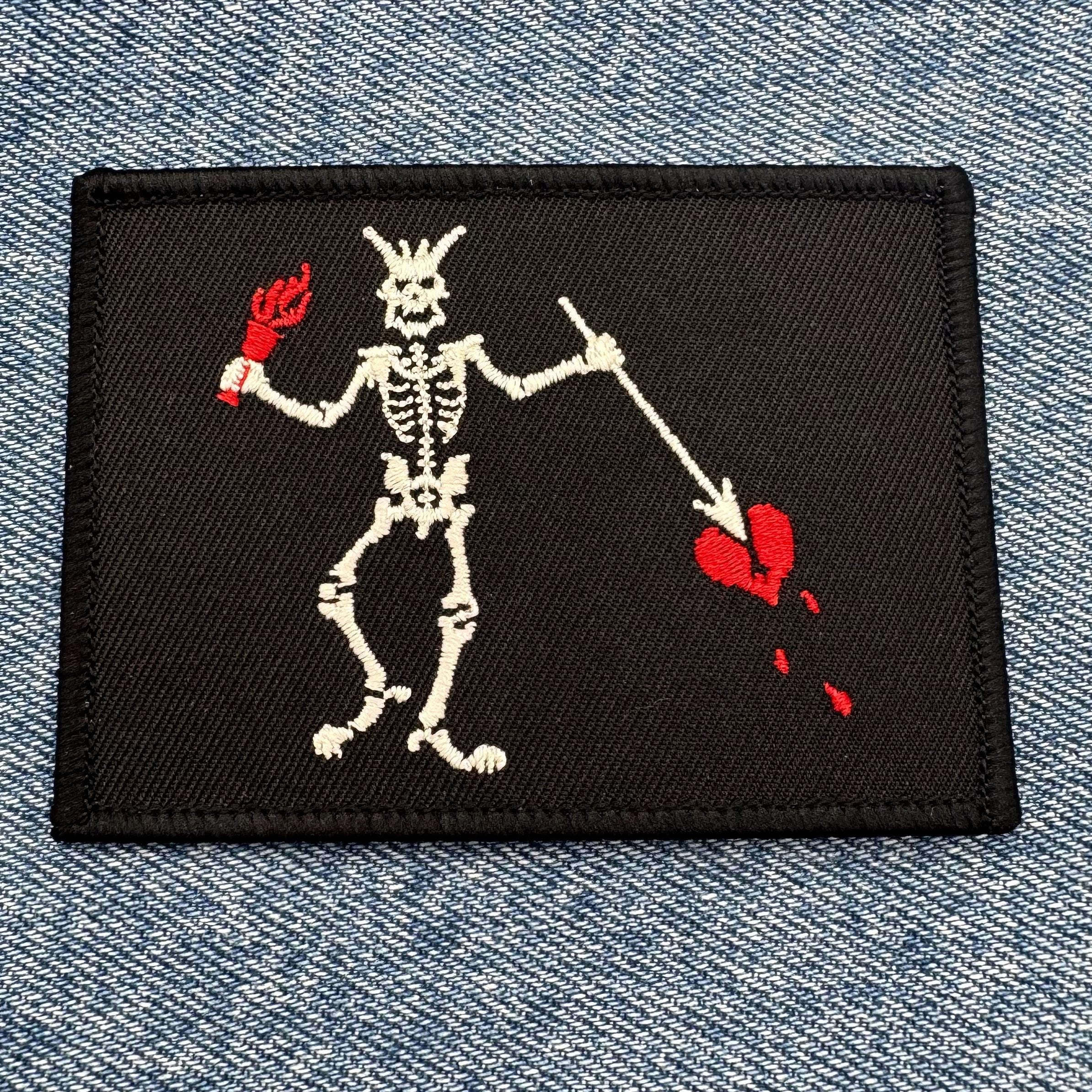 Jolly Roger Pin - Etsy Singapore