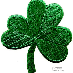 LUCKY IRISH CLOVER patch iron-on embroidered Shamrock Ireland Dark Green applique