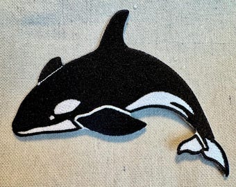KILLER WHALE PATCH iron-on embroidered porpoise ocean mammal Orca applique