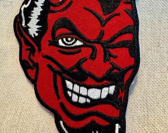 レッドデビルパッチ アイロン刺繍アップリケ 666 スカル 悪魔の