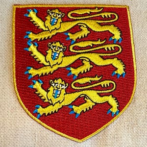 ENGLAND Royal COAT of ARMS Patch iron-on embroidered applique British Lion Shield National Logo