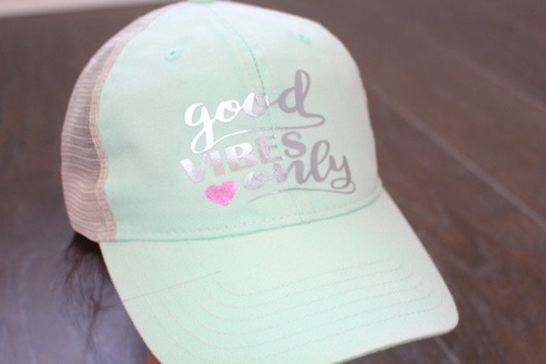 Women/'s Baseball Hat Good Vibes Only Hat Comfort Colors Hat Silver Metallic /& Pink Metallic Positive Vibes Cap Summer Hat