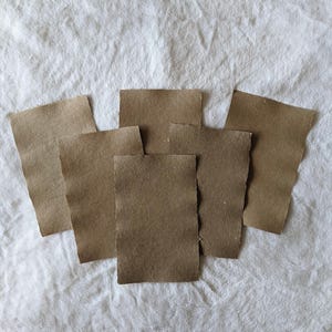 Conjunto de papel feito à mão | 6 folhas de papel marrom salpicado de 5,5 x 8,5 pol. | Papel com bordas irregulares | Suprimentos para artesanato e scrapbooking, presentes para artistas