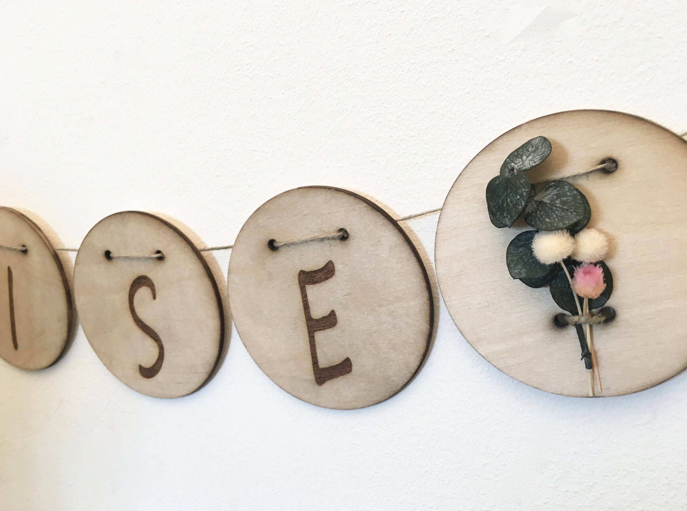 Guirlande Médaille Bois Décoration Fleurs Séchées