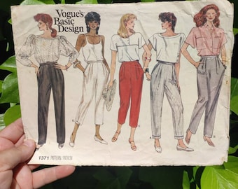 Das grundlegende Design der Vintage Vogue. Eltern Nr. 1371. 80er.