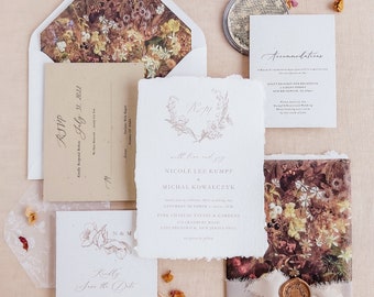 Fine Art Hochzeitseinladung Set | Büttenrand Papier einladen | Wildblumenkranz-Monogramm