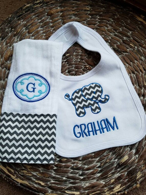 Items similar to Personalized Elephant Baby Bib and Burp Cloth Gift Set
