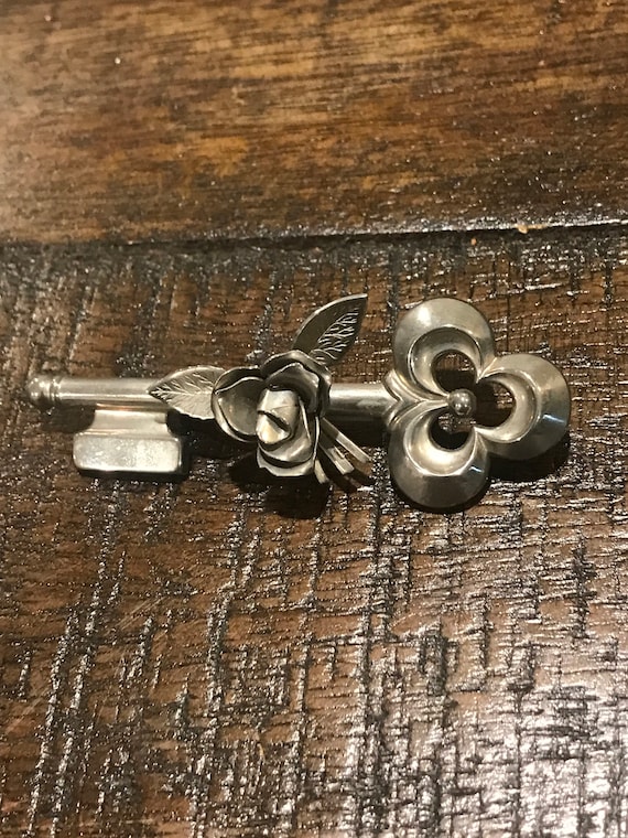 Vintage 1940s Silver Coro Craft Key Rose Brooch