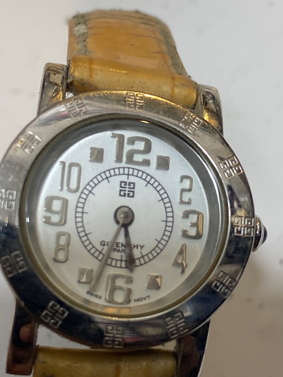 Givenchy watch shop