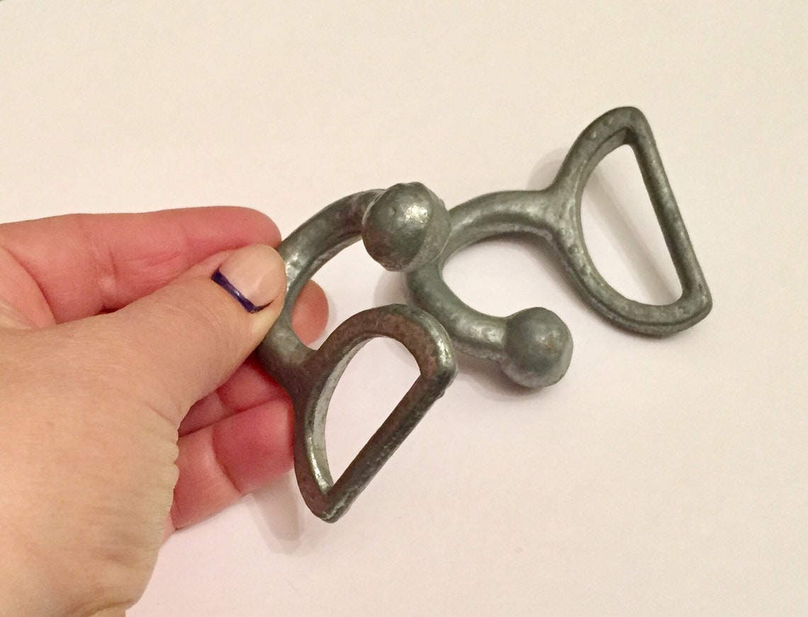 Vintage belt buckle two hooks chunky silver tone metal pewter Etsy