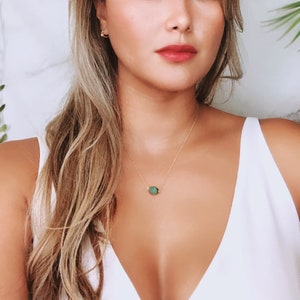 Dainty Emerald Necklace, 14k Gold Filled, May Birthstone, Minimalist Necklace, Emerald Gemstone, Birthstone Gift for Mom