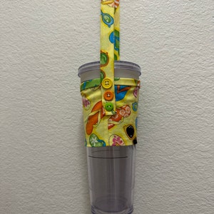 Gelbe Flip Flops Träger-Umhängeriemen für 24 Unzen Double Clear Venti Starbuck Cup oder andere Art