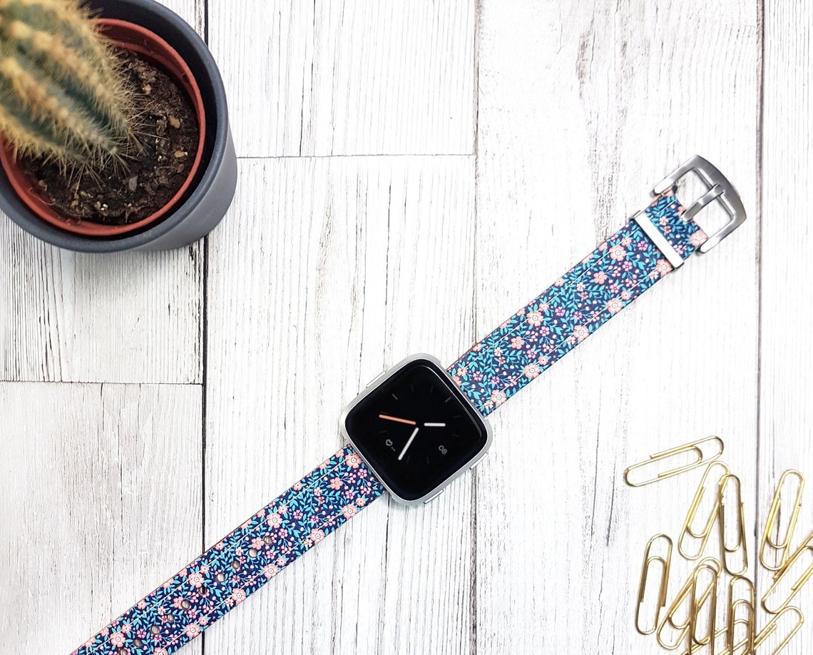 Ditsy Leather Fitbit Versa Watch strap/Fitbit Versa/HR/Fitbit | Etsy