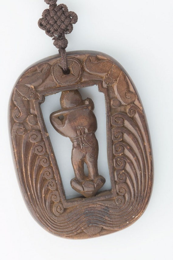 Vintage Chinese carved wood swiveling deity with … - image 3