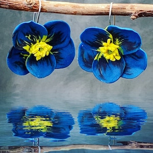 Flower rarrimgs, blue earrings, blue &yellow, dangle drops, statement jewelry, polymer clay jewelry,light weight earrings, boranical jewelry