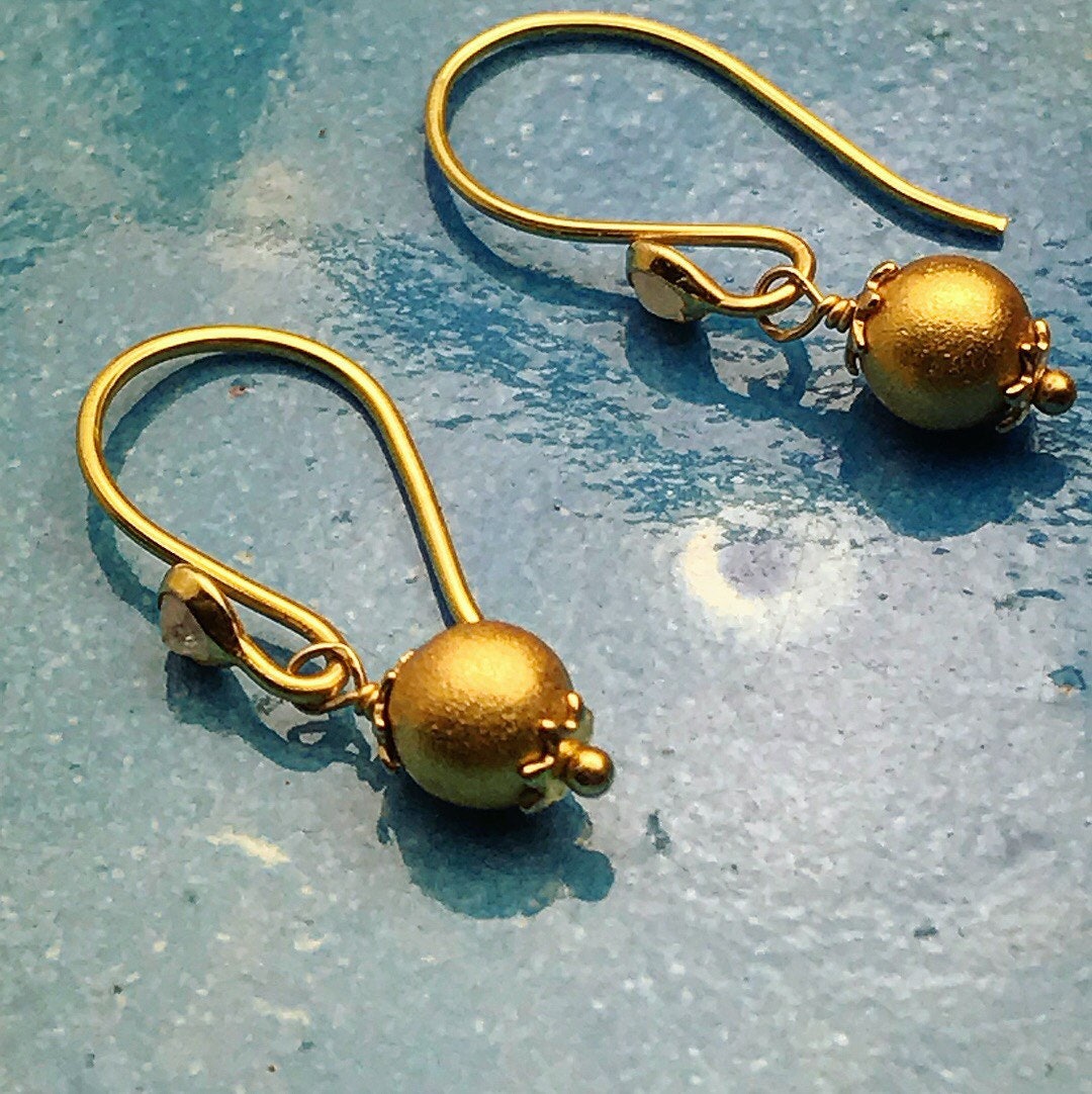 Jewellery garden gold earrings deals
