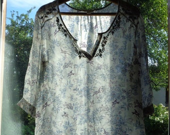Vintage blouse size M; Monsoon 100% Viscose blouse with birds; Deep decollete sheer blouse