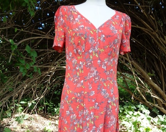 Vintage Kleid Gr.S, UK8, Eur36; M&S Kollektion Koralle Rot Viskose Kleid mit Floralem Muster; Retro Kleid; Kurzärmeliges Kleid; Natürliche Gebrauchsspuren