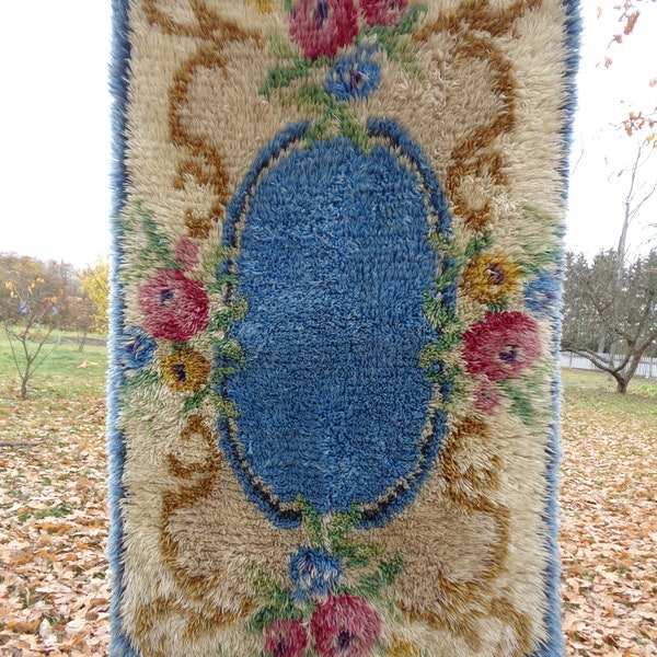 Swedish vintage Wool Rya Rug 29"x 51"  Floor rug 74cm x 130cm