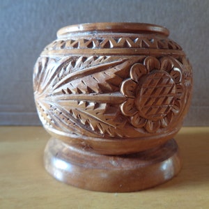 Simons Maison Carved Wood Storage Pot