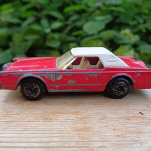 Vintage toy car Lincoln Continental V 1979 Lesney Prod. Matchbox Superfast No 28 made in England; Collectible car