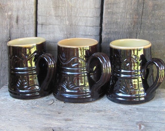 ONE Vintage Pottery Mug; Dark Brown Rustic Ceramic Cup / Beer Mug with Embossed Pattern; Folk Art Ceramic Cup / Tea Mug; Rustic Pottery Vtg