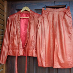costume vintage en cuir véritable des années 80; Jupe orange foncé taille S; Jupe crayon & veste