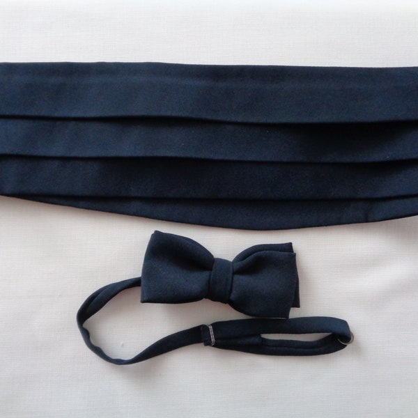 Vintage handmade cummerbund & Bow tie; Solid Navy waist band for 31"-34" and bow tie