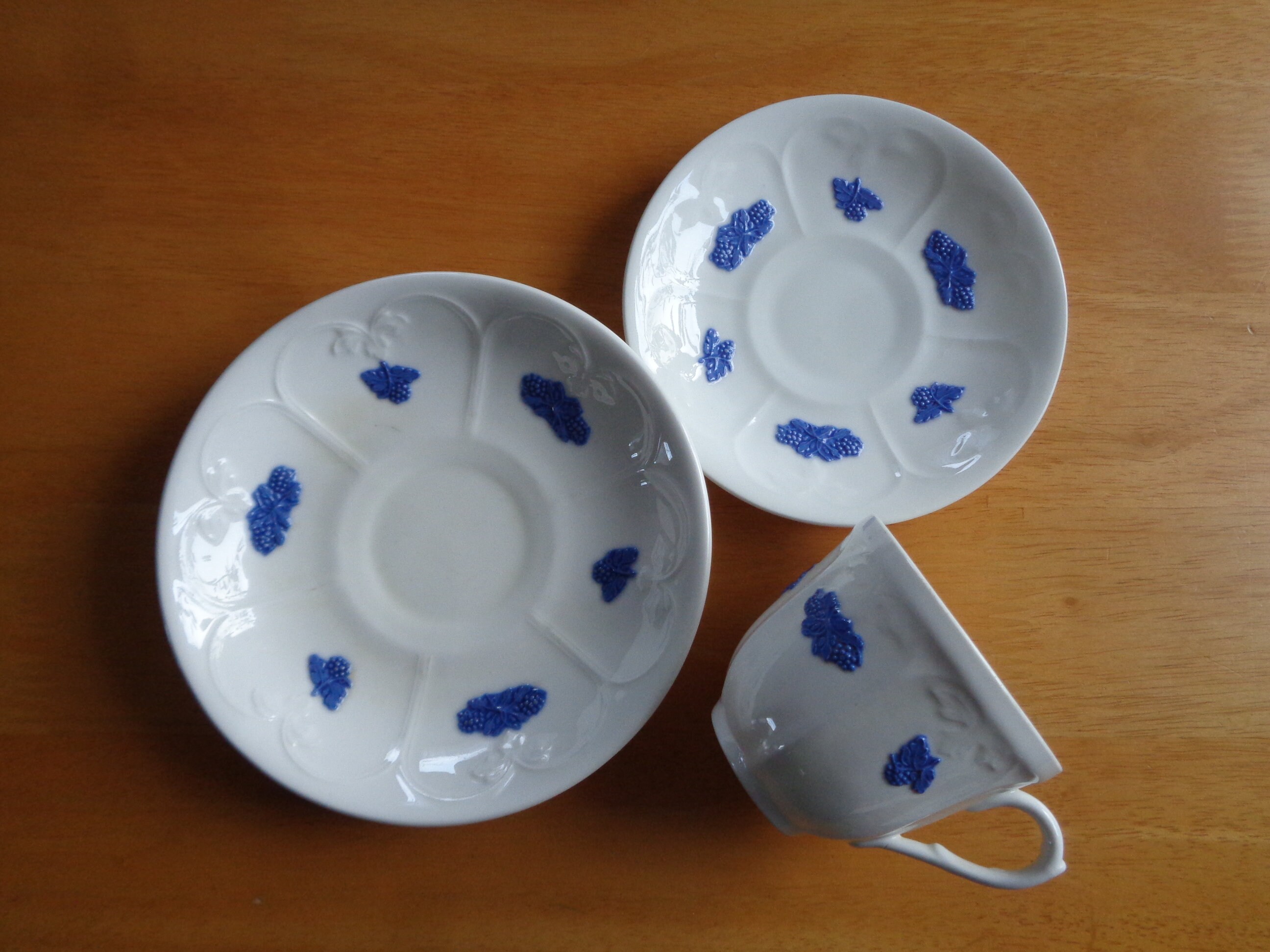 Old Gustavsberg Blå Blom Porcelain 3 Piece Set; Swerdish Vintage