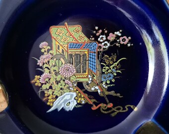 ヴィンテージ日本九谷スタイル灰皿、コバルトブルー手描き磁器灰皿直径