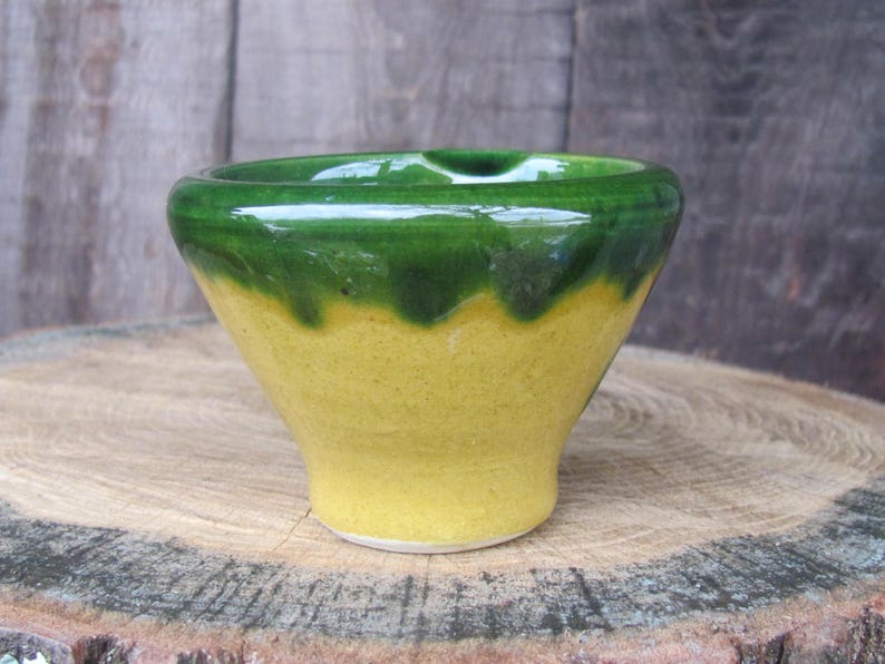 Vintage Pottery Bowl Small Ceramic Bowl / Pipe Holder / Etsy