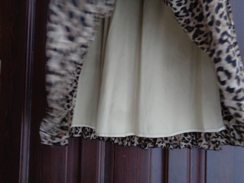 Vintage Leopard print pleated skirt size M/L image 6