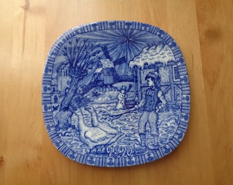 Rörstrand Sweden Vintage Plate JULEN 1970 "Nils with Geese" Porcelain Wall Plate; Swedish Vintage Blue & White Collectible Plate; Xmas Decor