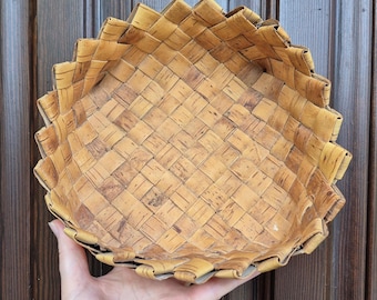 Handgeflochtene Korb-Schale aus Birkenrinde, schwedisch vintage