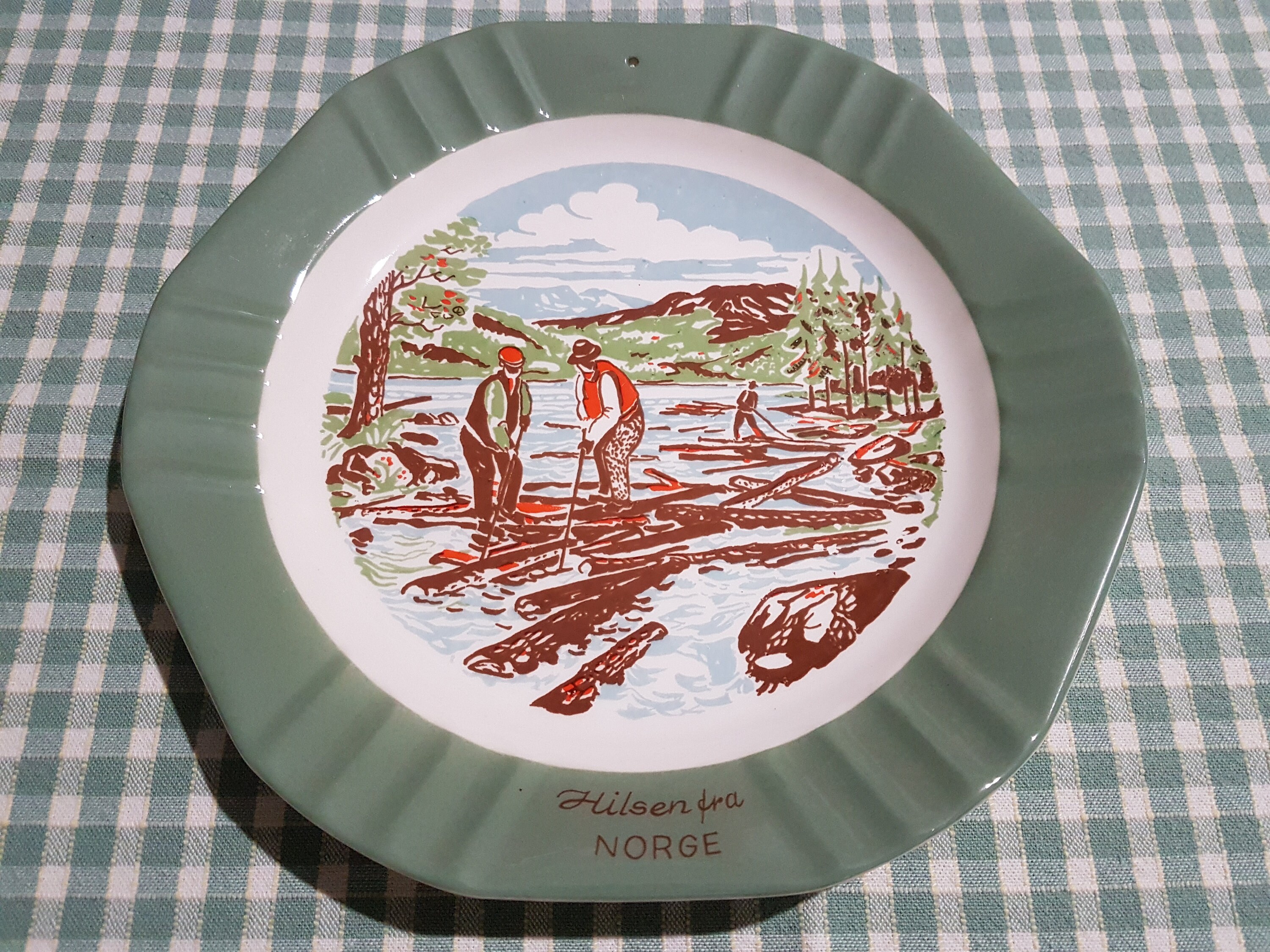 Figgjo Flint Norway Souvenir Wall Plate 