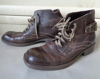 BIANCO MAN Lavorazione Artigiana Vintage Boots; Brown Leather Boots size 40, UK7, US7,5  insole 10 1/2" (27cm) Lace Up Boots; Unisex Boots
