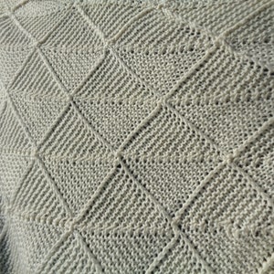 31&quot;x 55&quot; Hand knittet throw, Baby blanket; Solid ecru wool blanket, chair cover with geometric pattern